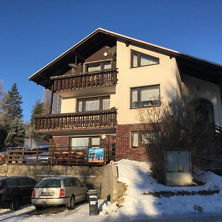 Penzion Janouskovi Harrachov Bagian luar foto